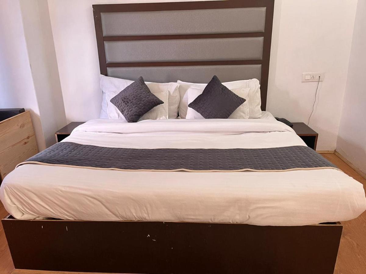 The Himalayan Vibes Resort, Manali - Riverside Resort ภายนอก รูปภาพ